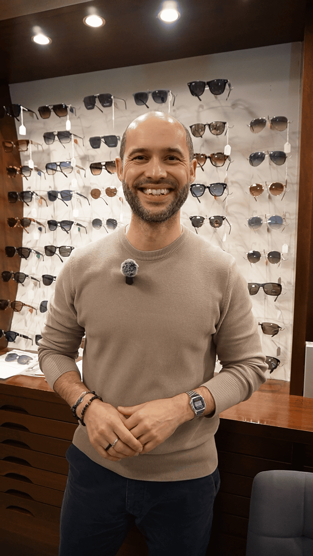 Sono Pablo del centro ottico bovesano